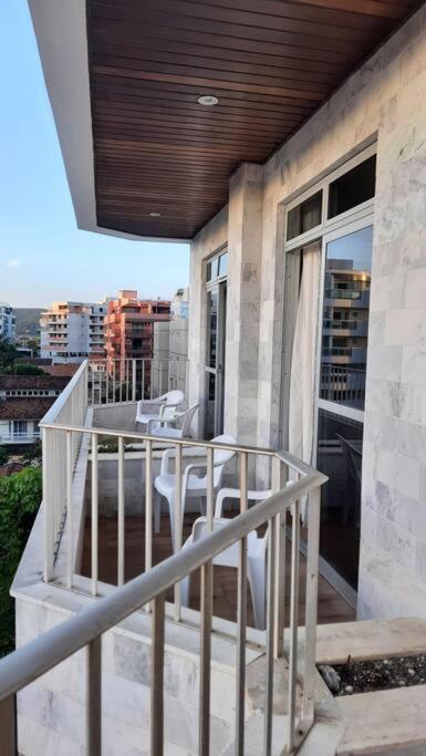 Tranquilidade E Conforto, A 600m Da Praia Do Forte Apartment